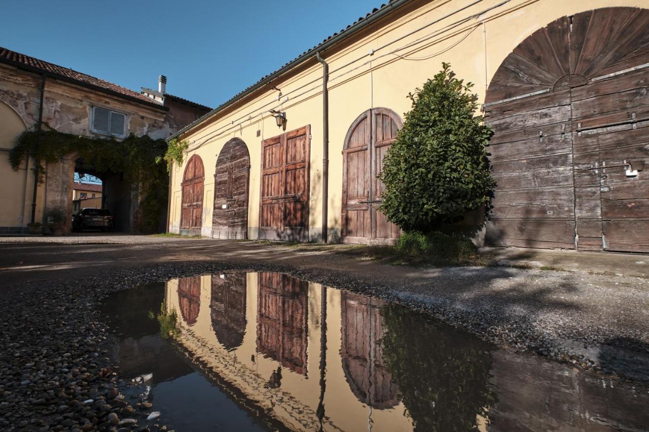 ロカーテ・ディ・トリウルツィScalo Al Castelloアパートメント エクステリア 写真